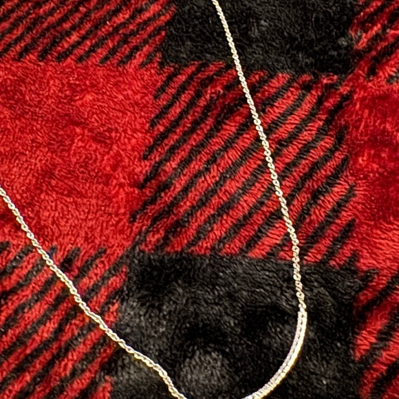 Diamond Delight 1 Carat Real Natural Diamond Curved Bar Pendant Gold Necklace - Picture 4 of 4